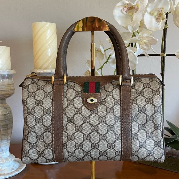 Gucci Handbags - RARE CONDITION Gucci Boston Bag Accessory Collection Vintage